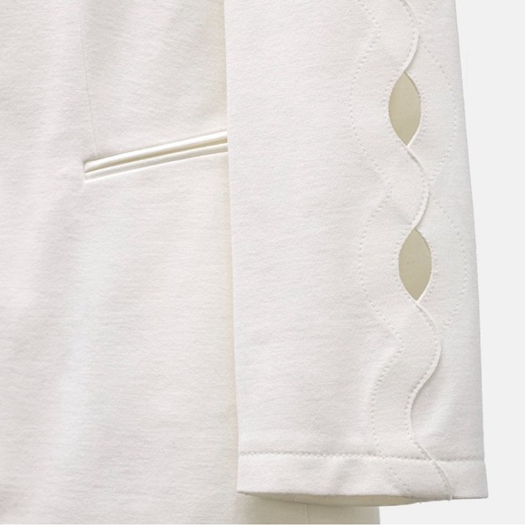 Akris Punto Cream Blazer - Picture 5 of 10